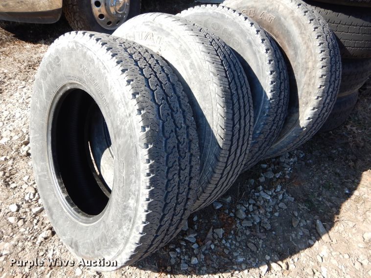 image for item FY9098 Tires and wheels