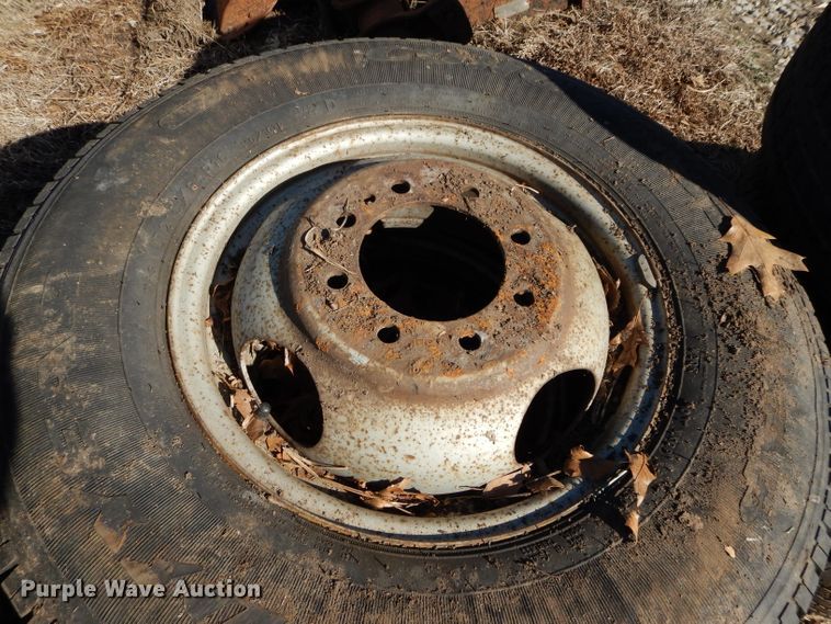 image for item FY9098 Tires and wheels