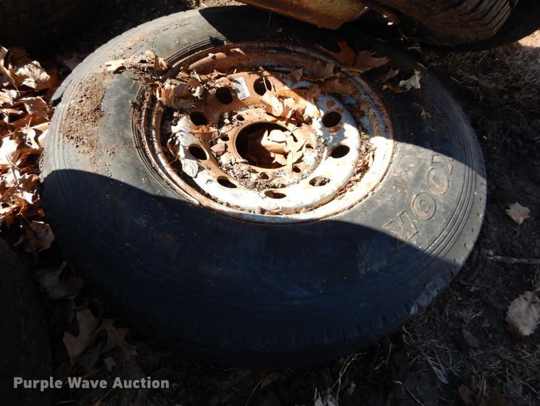 image for item FY9098 Tires and wheels