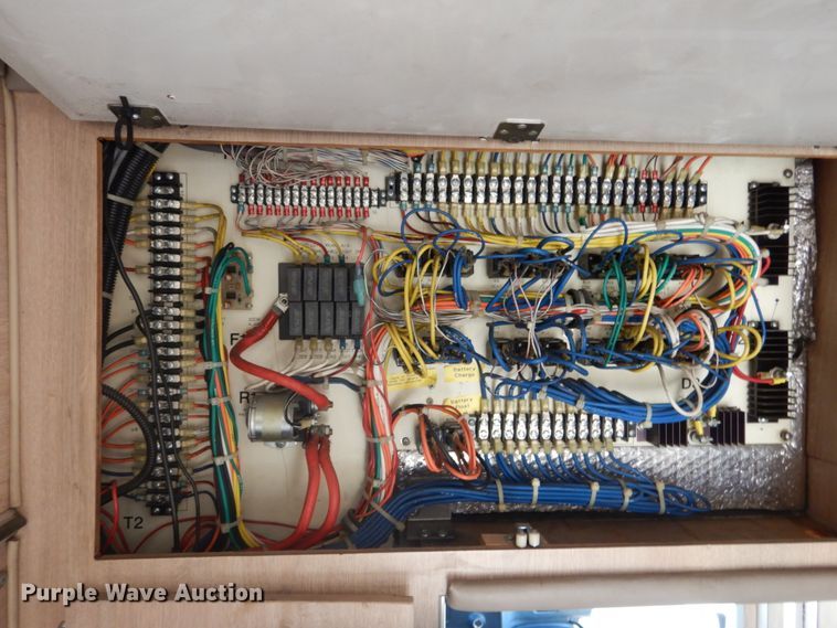 image for item GB9788 1993 Ford Econoline E350 ambulance