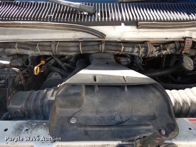 image for item GB9788 1993 Ford Econoline E350 ambulance