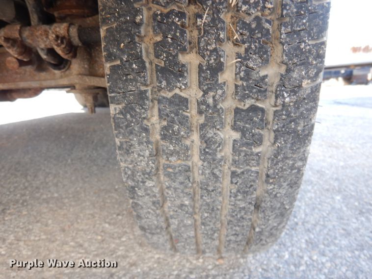 image for item GB9788 1993 Ford Econoline E350 ambulance