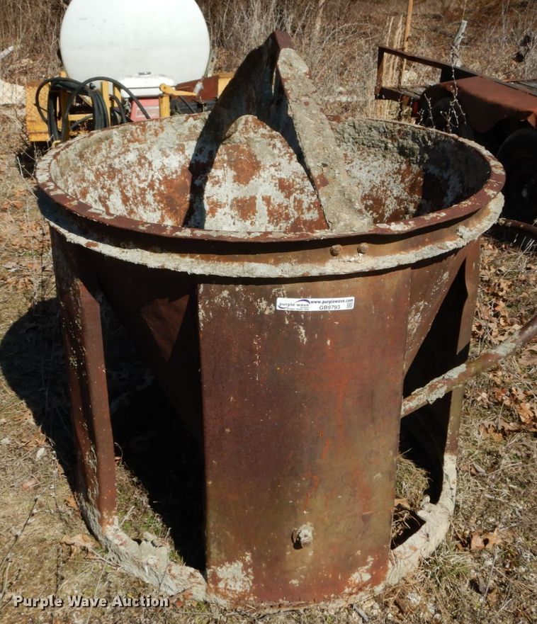 image for item GB9793 Conical concrete bucket