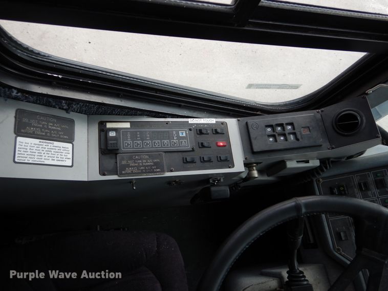 image for item GB9802 2000 Blue Bird LTC-40 coach bus