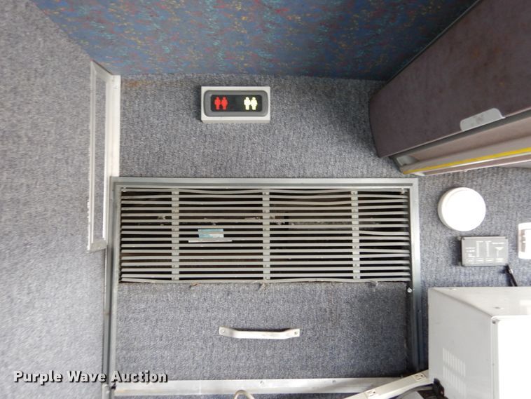 image for item GB9802 2000 Blue Bird LTC-40 coach bus