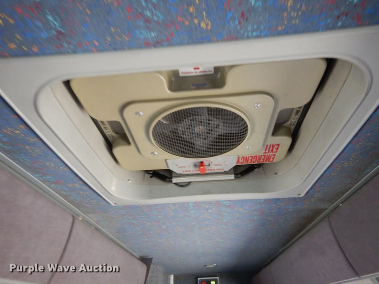 image for item GB9802 2000 Blue Bird LTC-40 coach bus