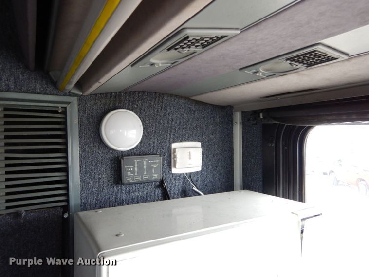 image for item GB9802 2000 Blue Bird LTC-40 coach bus