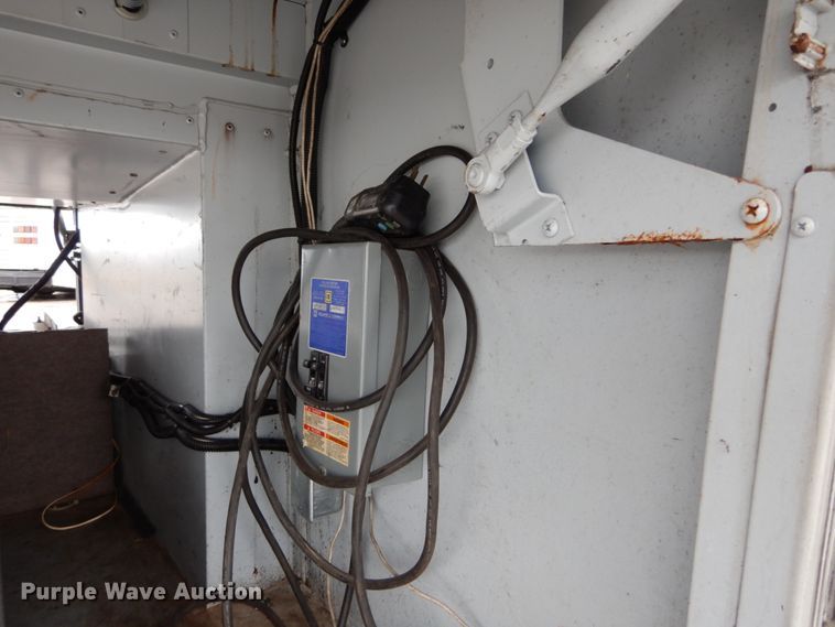 image for item GB9802 2000 Blue Bird LTC-40 coach bus