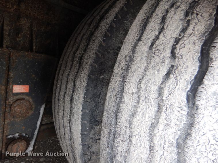 image for item GB9802 2000 Blue Bird LTC-40 coach bus