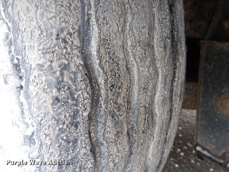 image for item GB9802 2000 Blue Bird LTC-40 coach bus