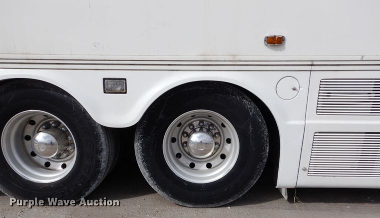 image for item GB9802 2000 Blue Bird LTC-40 coach bus