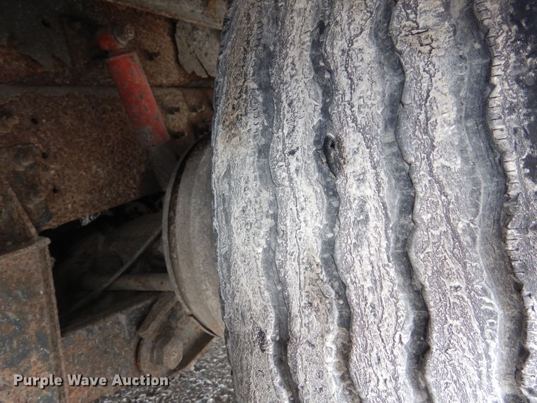 image for item GB9802 2000 Blue Bird LTC-40 coach bus