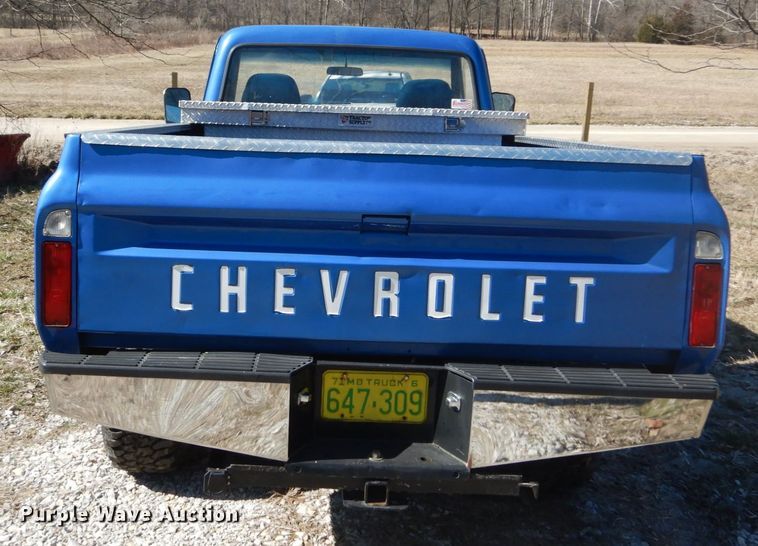 image for item GB9805 1971 Chevrolet Custom 20 pickup truck