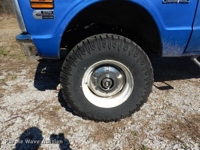 image for item GB9805 1971 Chevrolet Custom 20 pickup truck