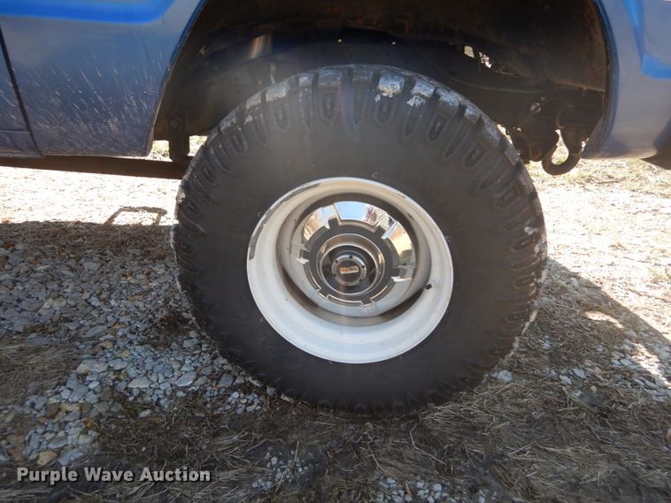 image for item GB9805 1971 Chevrolet Custom 20 pickup truck