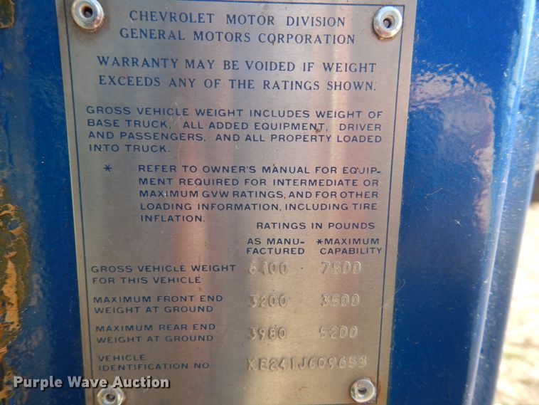 image for item GB9805 1971 Chevrolet Custom 20 pickup truck