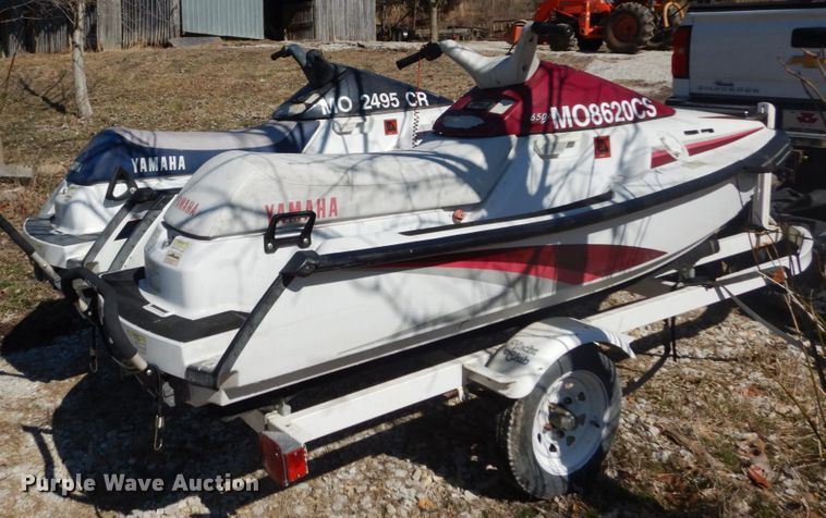 image for item GB9806 (2) Yamaha Waverunner III personal watercrafts