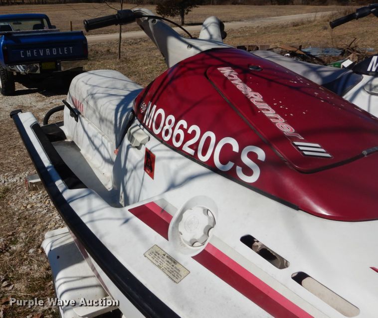 image for item GB9806 (2) Yamaha Waverunner III personal watercrafts