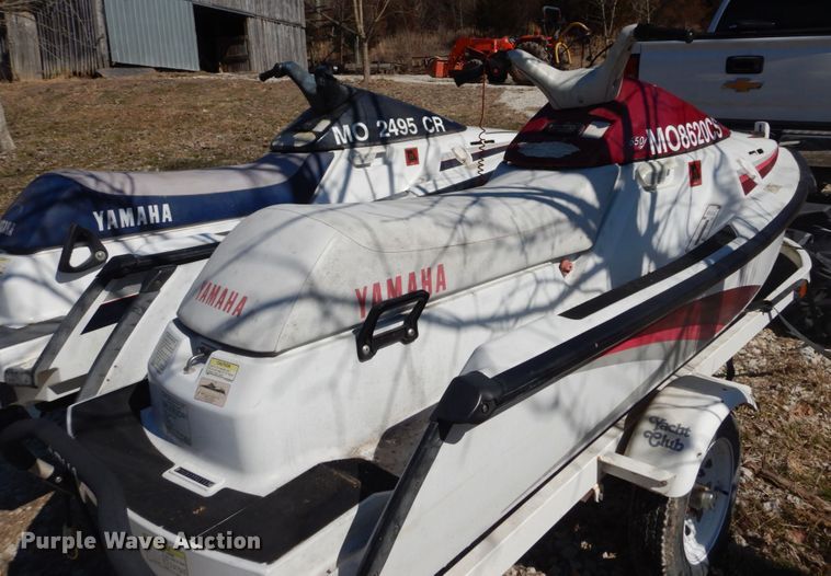 image for item GB9806 (2) Yamaha Waverunner III personal watercrafts