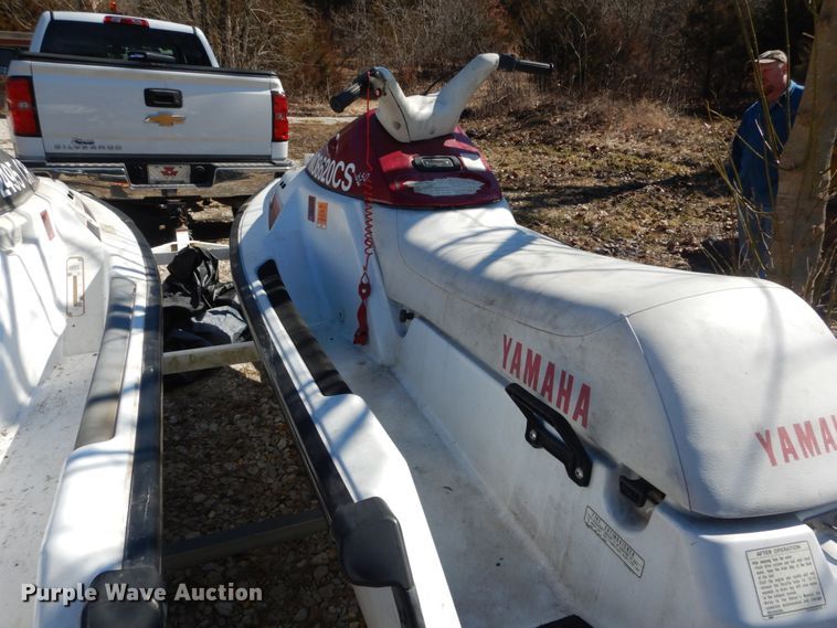 image for item GB9806 (2) Yamaha Waverunner III personal watercrafts