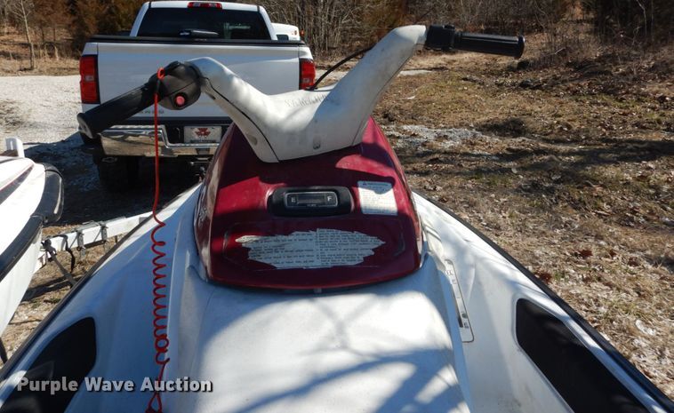 image for item GB9806 (2) Yamaha Waverunner III personal watercrafts