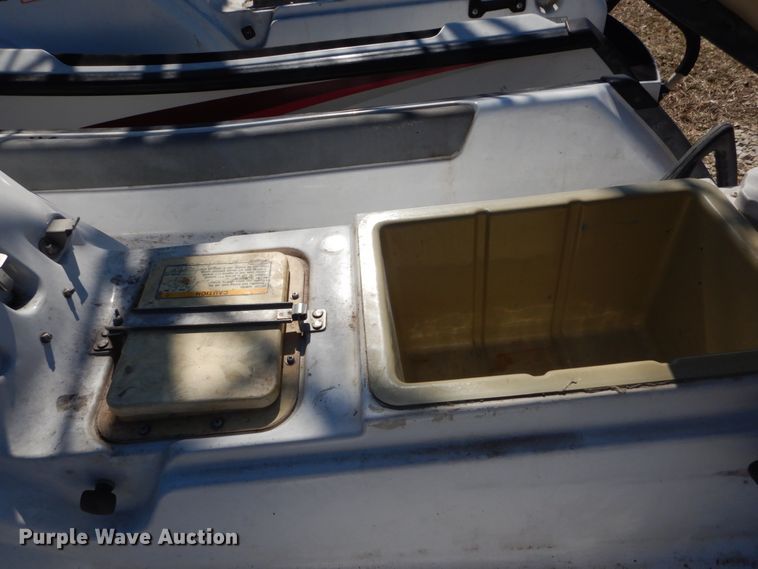 image for item GB9806 (2) Yamaha Waverunner III personal watercrafts