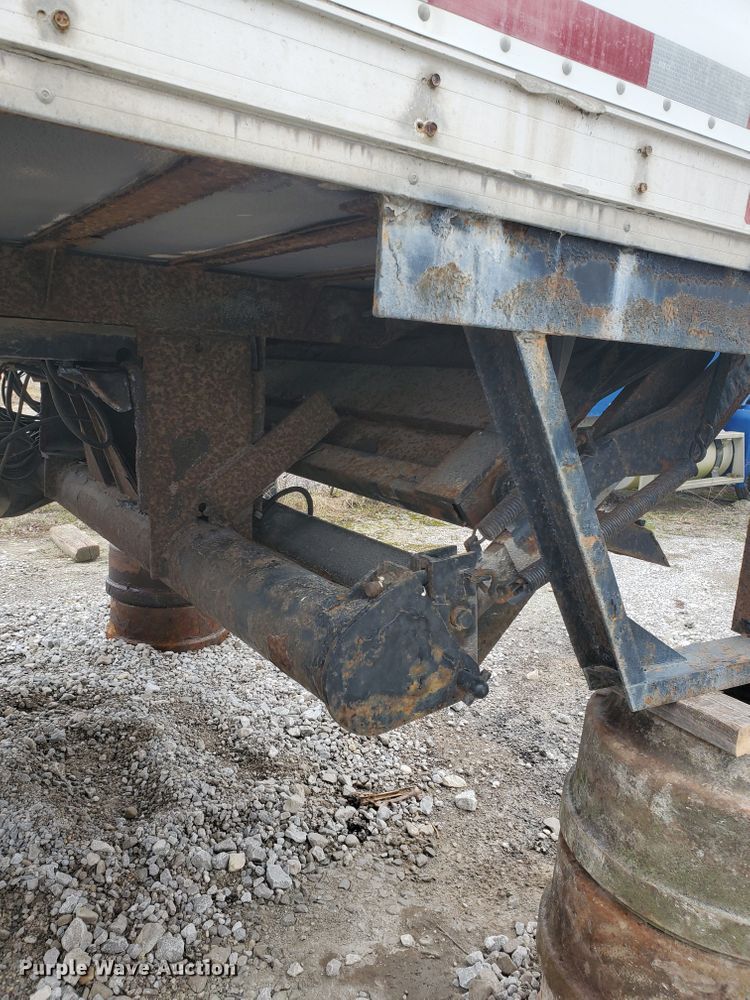 image for item GB9825 Waltco refrigerated box bed