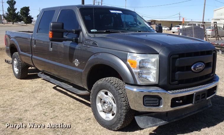 image for item GC9184 2015 Ford F250 Super Duty Crew Cab pickup truck