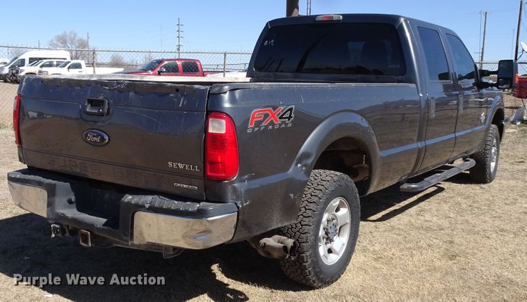 image for item GC9184 2015 Ford F250 Super Duty Crew Cab pickup truck