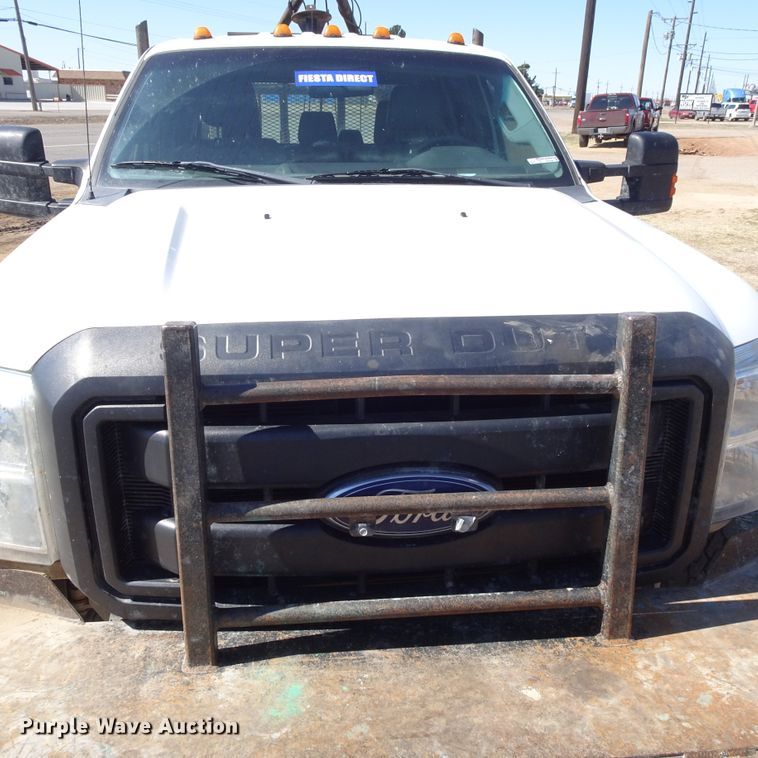 image for item GC9186 2015 Ford F450 Super Duty Crew Cab winch truck