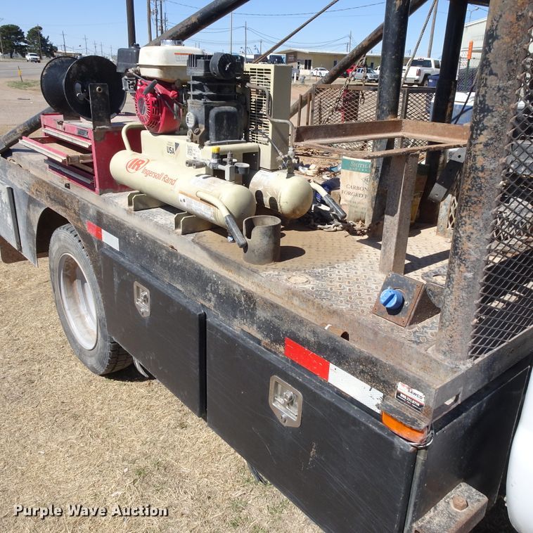 image for item GC9186 2015 Ford F450 Super Duty Crew Cab winch truck