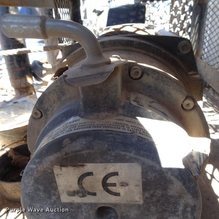 image for item GC9186 2015 Ford F450 Super Duty Crew Cab winch truck