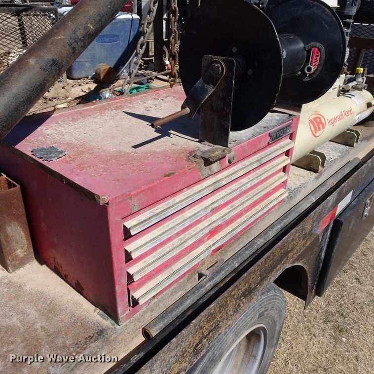 image for item GC9186 2015 Ford F450 Super Duty Crew Cab winch truck