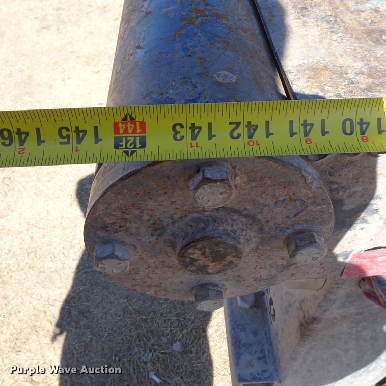 image for item GC9186 2015 Ford F450 Super Duty Crew Cab winch truck