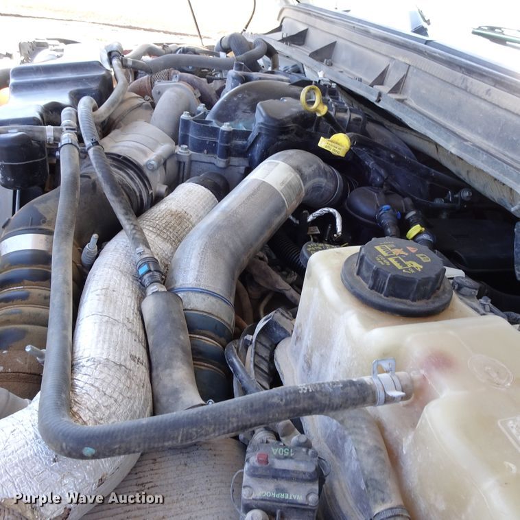 image for item GC9186 2015 Ford F450 Super Duty Crew Cab winch truck