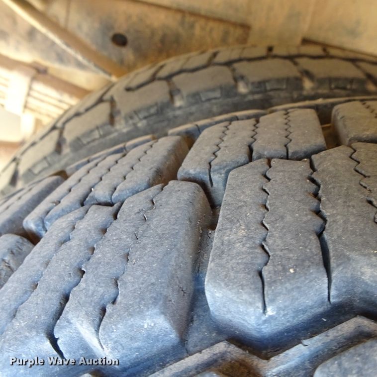 image for item GC9186 2015 Ford F450 Super Duty Crew Cab winch truck