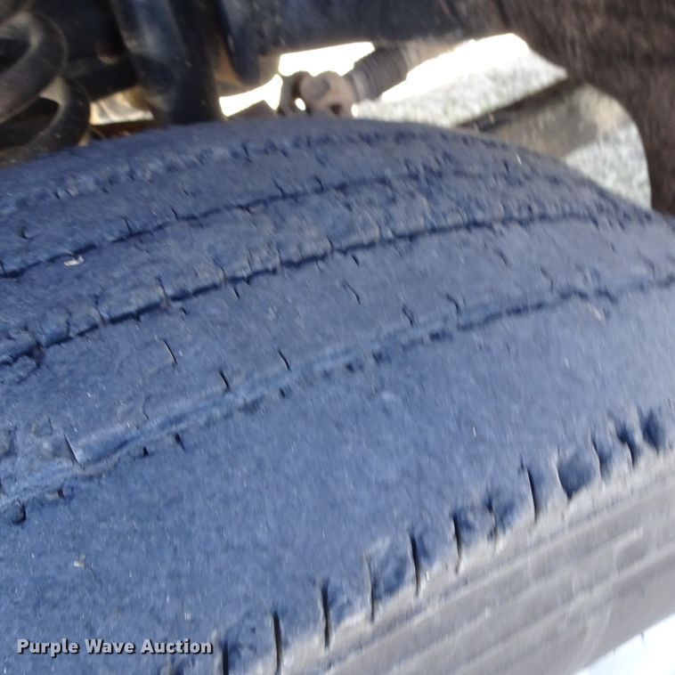 image for item GC9187 2010 Ford F450 Super Duty truck cab and chassis