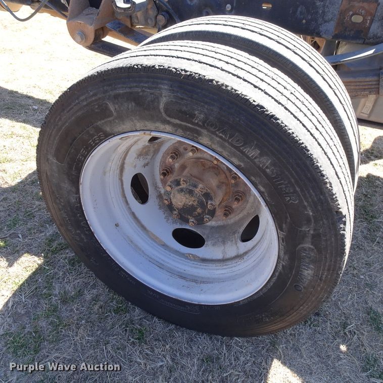 image for item GC9187 2010 Ford F450 Super Duty truck cab and chassis