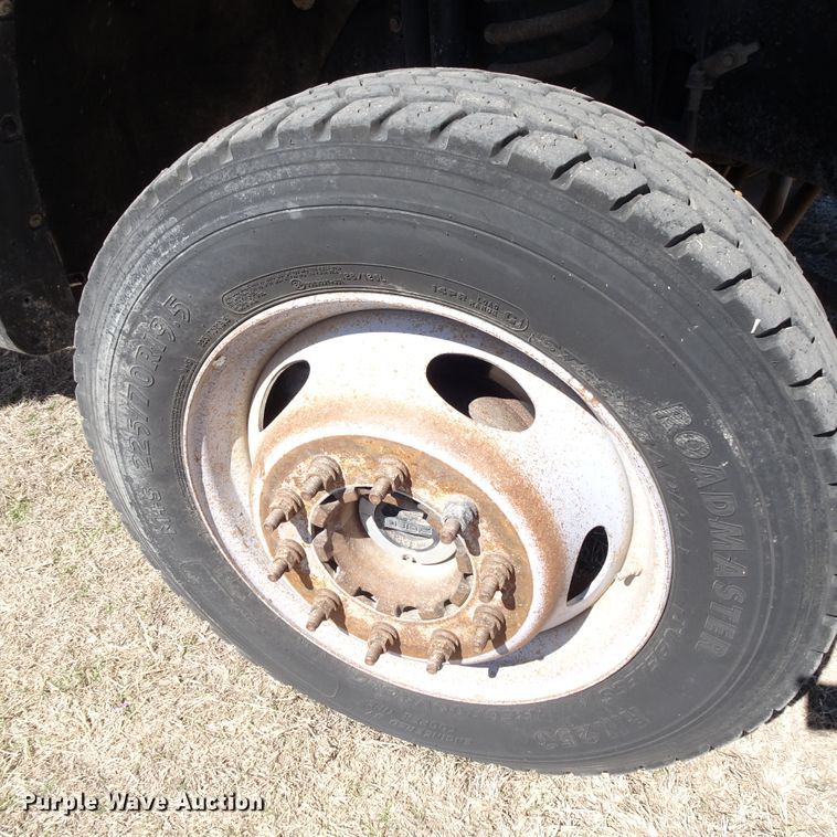 image for item GC9187 2010 Ford F450 Super Duty truck cab and chassis