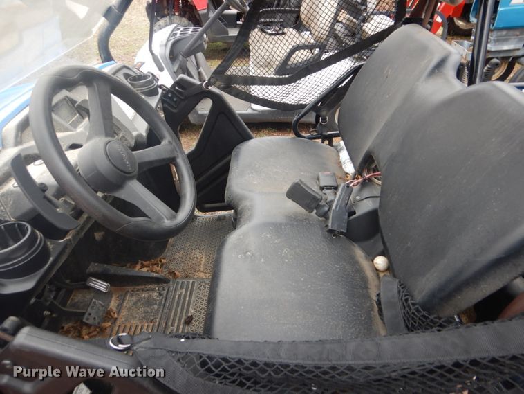 image for item GD9044 2016 Honda Pioneer utility vehicle