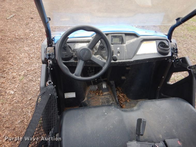 image for item GD9044 2016 Honda Pioneer utility vehicle