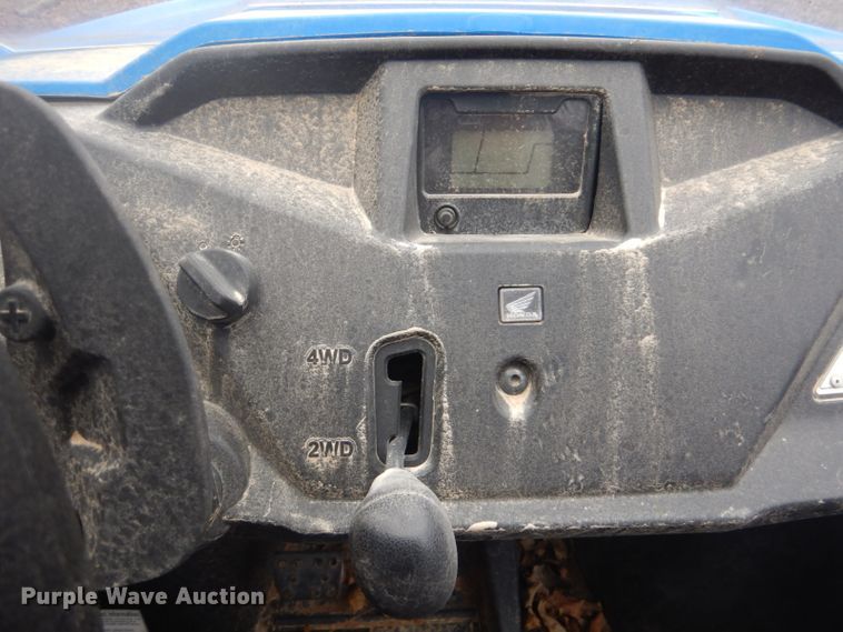 image for item GD9044 2016 Honda Pioneer utility vehicle