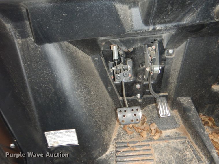 image for item GD9044 2016 Honda Pioneer utility vehicle