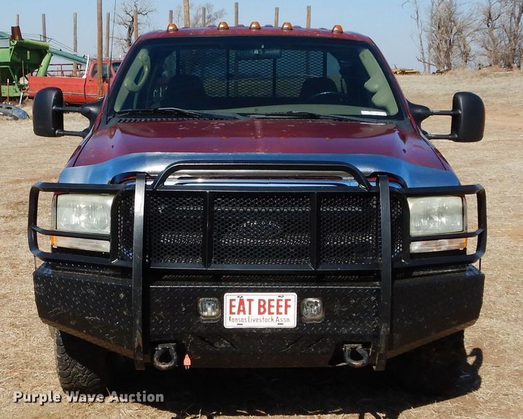 image for item GE9179 2003 Ford F350 Super Duty bale bed pickup truck