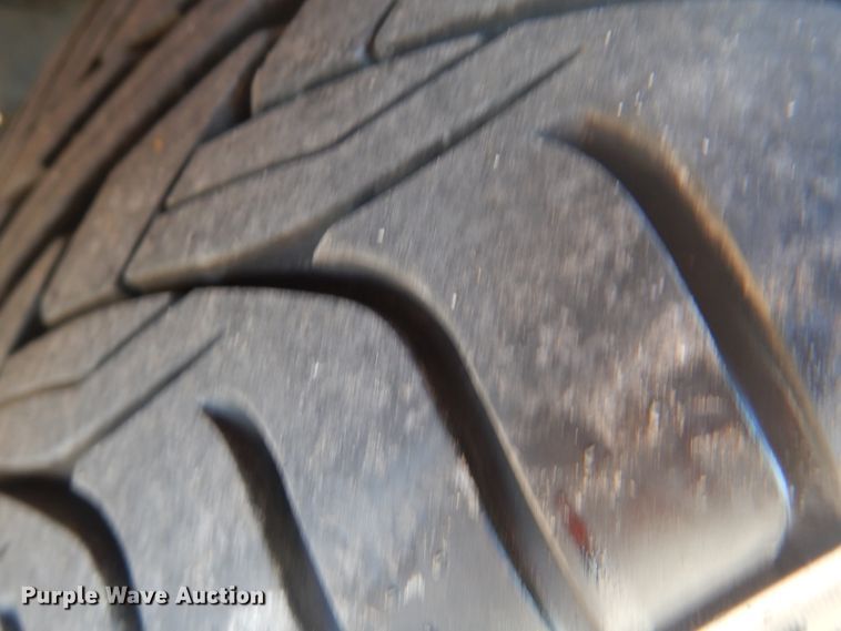 image for item GF9095 2004 Chevrolet Silverado 1500 Ext. Cab pickup truck