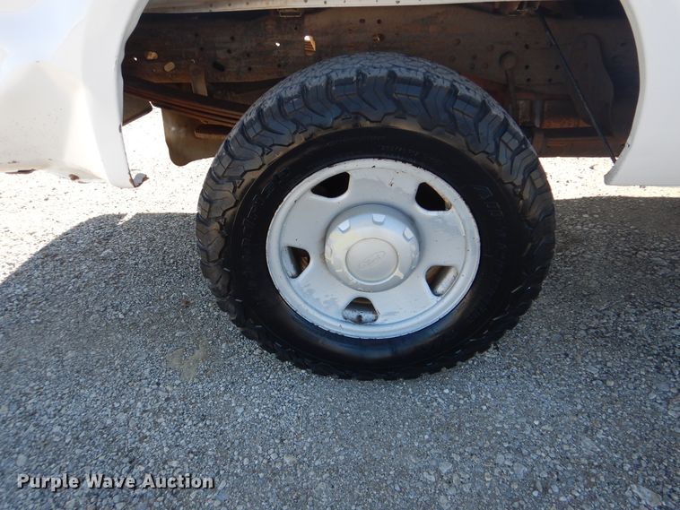 image for item GF9096 2006 Ford F250 Super Duty pickup truck