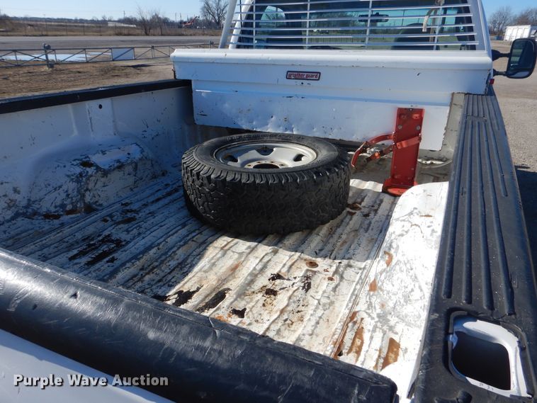 image for item GF9096 2006 Ford F250 Super Duty pickup truck