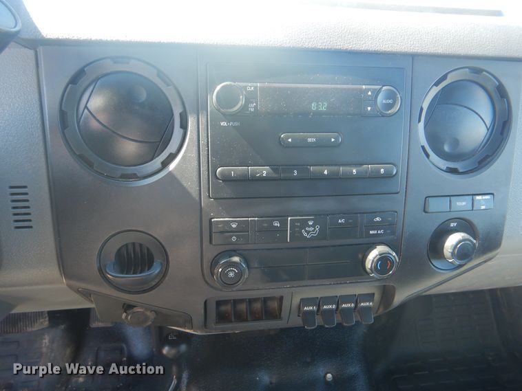 image for item GF9099 2012 Ford F450 Super Duty service truck