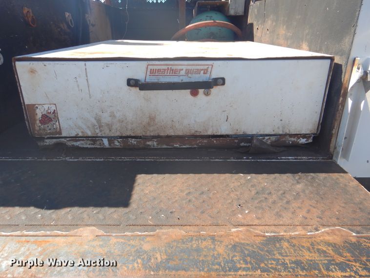 image for item GF9099 2012 Ford F450 Super Duty service truck