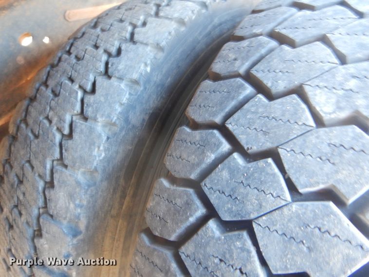 image for item GF9099 2012 Ford F450 Super Duty service truck